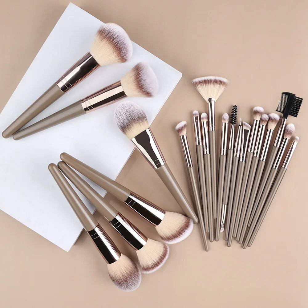 Luxura Pro 3-20Pcs Makeup Brushes Set